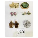 LARGE GREEN STONE PIN EARRINGS PINK WITH