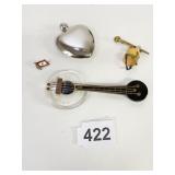 BAKELITE BAND HELMUT PIN WITH BATON BAR SILVER