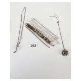 GROUP OF BRACELETS CHAIN NECKLACE WITH PINK PEARL