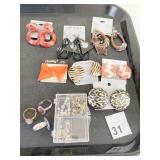 ASSORTED CARDED FASHION EARRINGS SMALL BOX OF