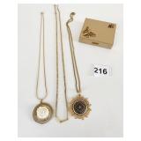 BRUSHED GOLD TONE PILL BOX WITH ORGANIZER GOLD