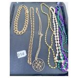 MONET AND NAPIER GOLD TONE CHAIN NECKLACES PARTY