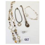 NECKLACE GROUP GOLD BEADS ON WIRE LIA SOPHIA