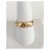 18K GOLD RING SZ. 9.5 W/ 16 DIAMOND ACCENTS 8.04
