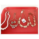 VINTAGE NECKLACES ONE SET WITH EARRINGS BLUE