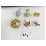 GROUP OF PINS SWAN SEAHORSE SNAKE CAT LC