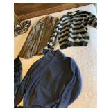 SPORT COAT CORDUROY XL GAP, 2 SWEATERS