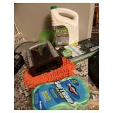 BAGEL CUTTER, BONA CLEANER AND SPONGE