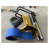 3M HAND MASSACRE MODEL 3000 FOR TAPING OFF PRIOR