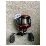 BASS PRO SHOP REEL BIONIC +