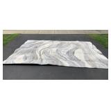 9X12 AREA RUG NICE COND 1 SIDE HAS SIGNS OF WEAR