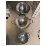 3 STAINLESS STRAINERS