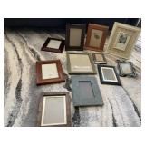 ASSORTED PICTURE FRAMES