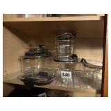 RUBBERMAID BRILLIANCE TUPPERWARE SET