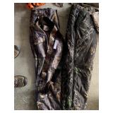 CAMO HUNTING PANTS CABELAï¿½S DRY PLUS 38R NICE