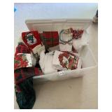 CLEAR TOTE WITH TEA TOWELS