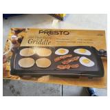 ELECTRIC GRILL NEW IN BOX