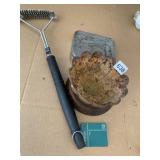 BRUSH NEW, PEDESTAL DISH/CANDLE HOLDER, TIN