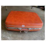 VINTAGE SAMSONITE SUITCASE
