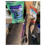 WATERING EXTENSION HANDLES FOR GARDEN HOSE