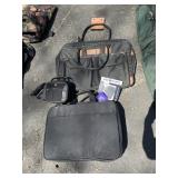 CAMO ZIPPER BAG, SEE SMALL SNAG BY ZIPPER