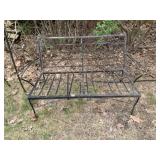 IRON GARDEN LOVE SEAT