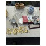 NOEL LETTERS W/ FIGURES, BELL, WINE COOLER, WINE