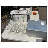 6 MARGARITA GLASSES AND 6 CHARDONNAY GLASSES