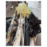 LAWN DECORATIONS, STARS ETC.