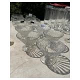 5 TEXTURED PEDESTAL ICE CREAM DISHES