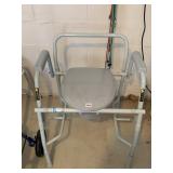 FREE STANDING ADULT POTTY CHAIR