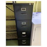 4-DRAWER METAL FILE CABINET (NO KEY)