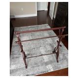 METAL BRONZE QUILT RACK 32"W X 33"H