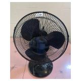 VENTILATOR SMALL OSCILLATING FAN