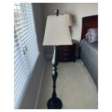 METAL FLOOR LAMP 60" H - VERY GOOD CONDITION