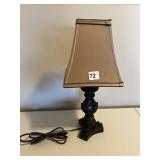 18" H BRONZE FINISH FLOOR LAMP