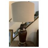 ANTIQUE SIDE TABLE & LAMP W/SHADE