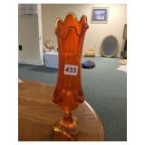 AMBERINE VASE VERY NICE
