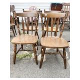4 MATCHING CHAIRS PINE ONE HAS SPLIT SEAT NEEDS