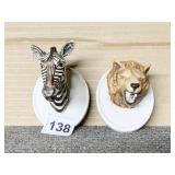 GOEBEL ZEBRA & BEAR WALL HANGING 4"
