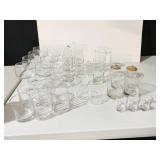 LARGE ASSORTMENT OF GLASS WARE, WINE GLASSES,