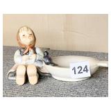 HUMMEL HAPPY PAST TIME GIRL 3.5"