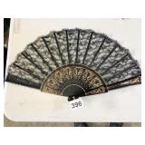 DECORATIVE FAN