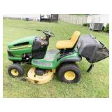 JOHN DEERE LAWN TRACTOR LA 135 SERIES WITH BAGGER