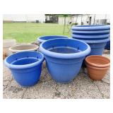 PLASTIC PLANTERS