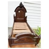 DOLL VICTORIAN BED W/ SLATS HIGH BACK
