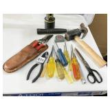 RUBBER MALLOT, SCREWDRIVER, ETC.