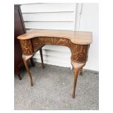 CURVED FRONT OAK VANITY W/ ROUNDED DOORS