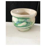 NEMADJI POTTERY PLANTER 4" H
