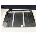 FISKARS LAYOUT BOARD